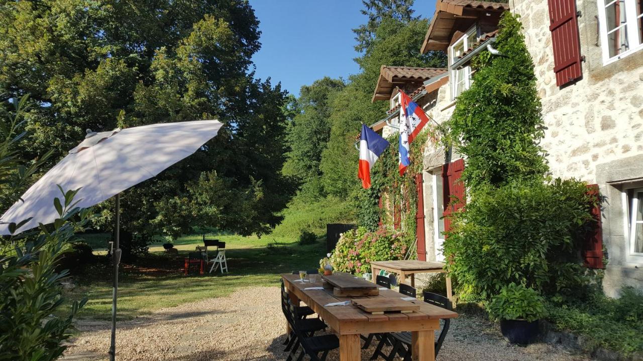 Le Moulin De Pensol - Gites Ngoại thất bức ảnh