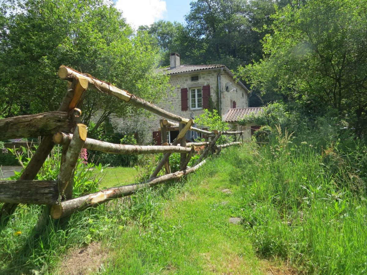 Le Moulin De Pensol - Gites Ngoại thất bức ảnh